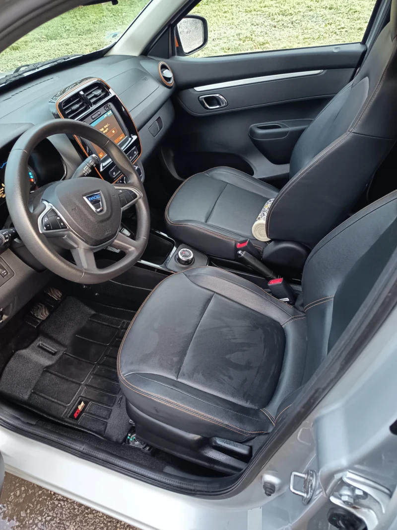 Dacia Spring, снимка 13 - Автомобили и джипове - 52805190