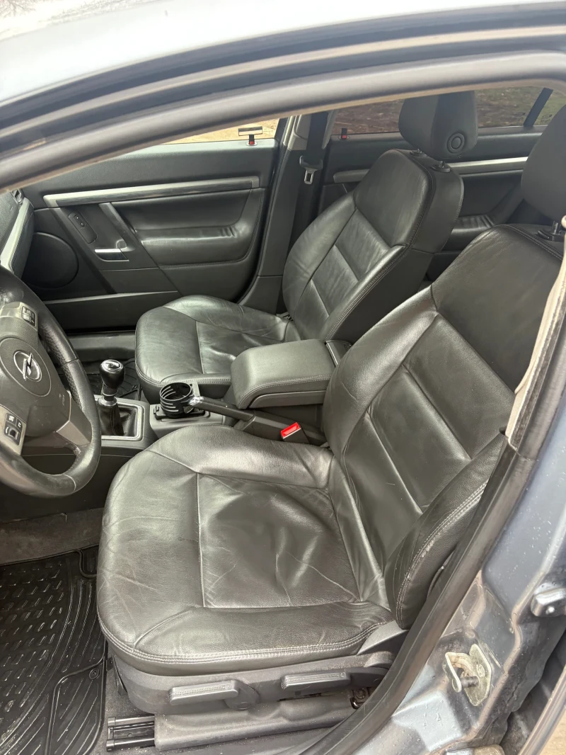 Opel Vectra 1.9CDTI, снимка 12 - Автомобили и джипове - 53431926