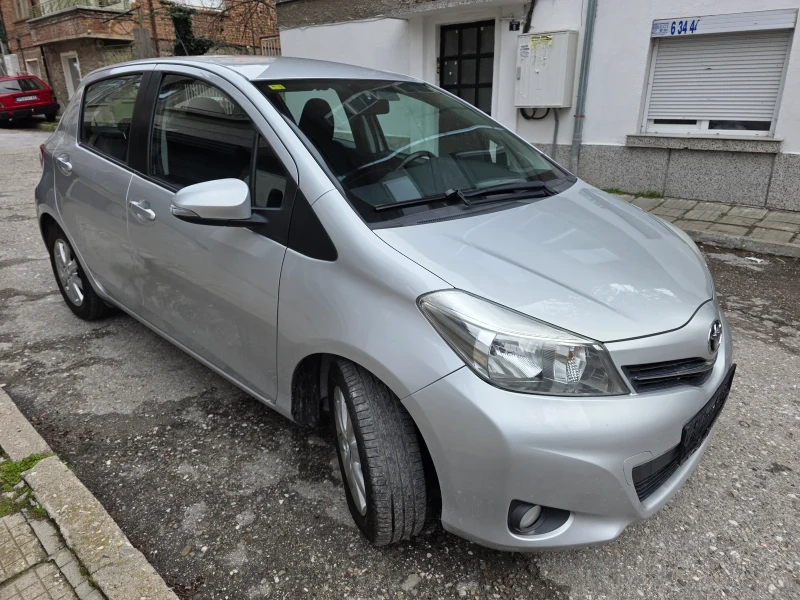 Toyota Yaris 1.33 VVTI Камера Евро 5 Навигация, снимка 3 - Автомобили и джипове - 53490914