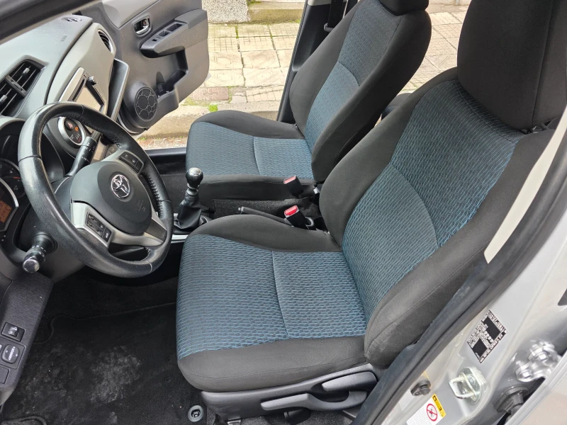 Toyota Yaris 1.33 VVTI Камера Евро 5 Навигация, снимка 6 - Автомобили и джипове - 53490914