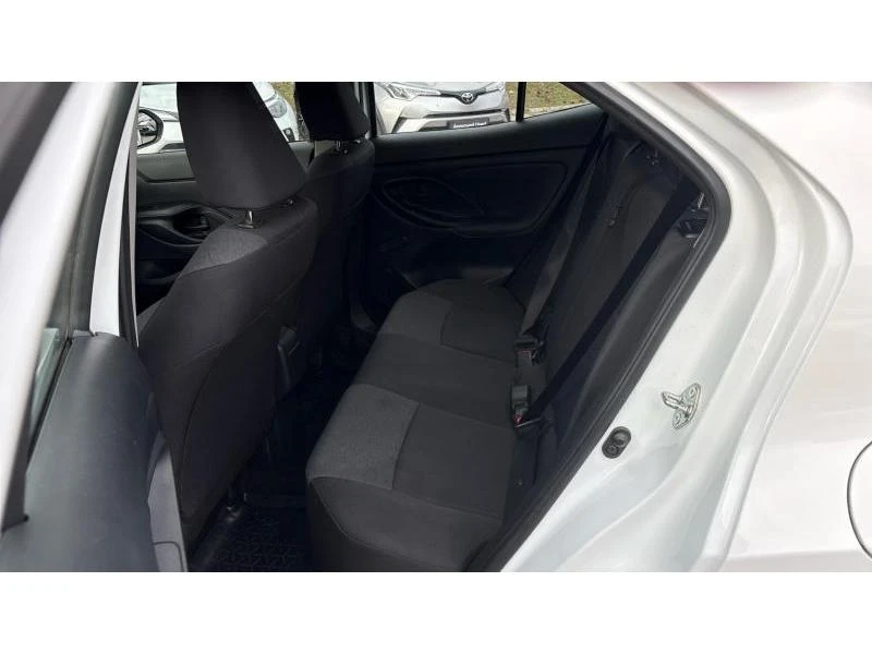 Toyota Yaris Cross 1.5P LIGHT MT, снимка 11 - Автомобили и джипове - 53462629