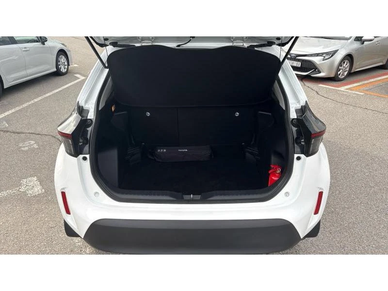 Toyota Yaris Cross 1.5P LIGHT MT - изображение 10