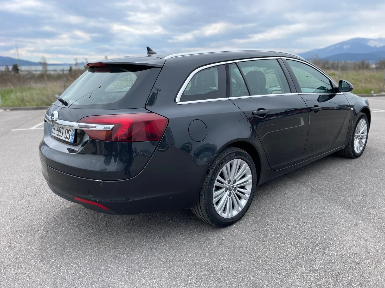 Opel Insignia 1.6TURBO-170-NAVI - изображение 4