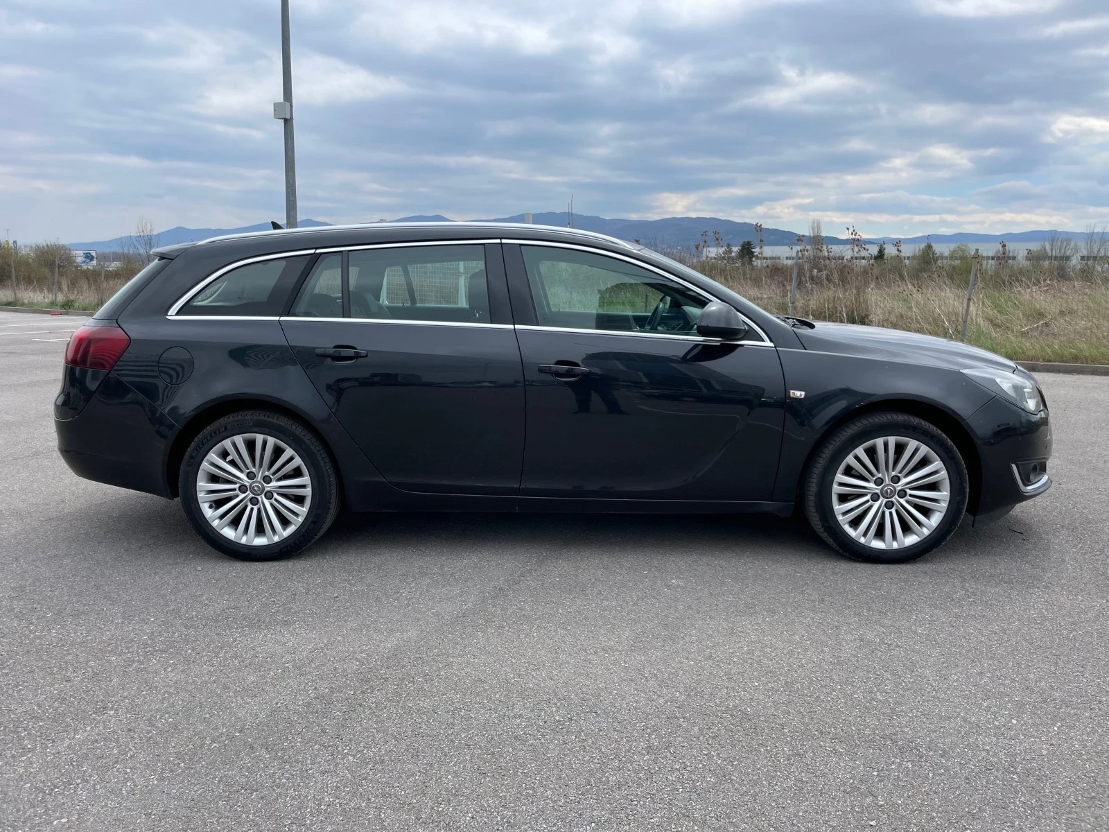 Opel Insignia 1.6TURBO-170-NAVI - изображение 3