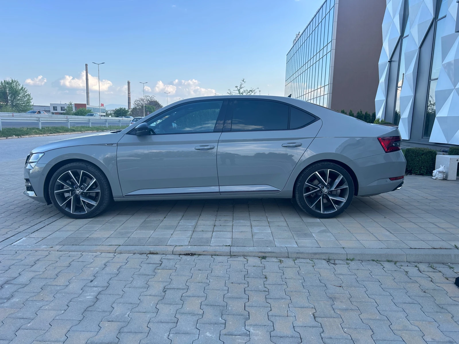 Skoda Superb Sport Line  - изображение 4