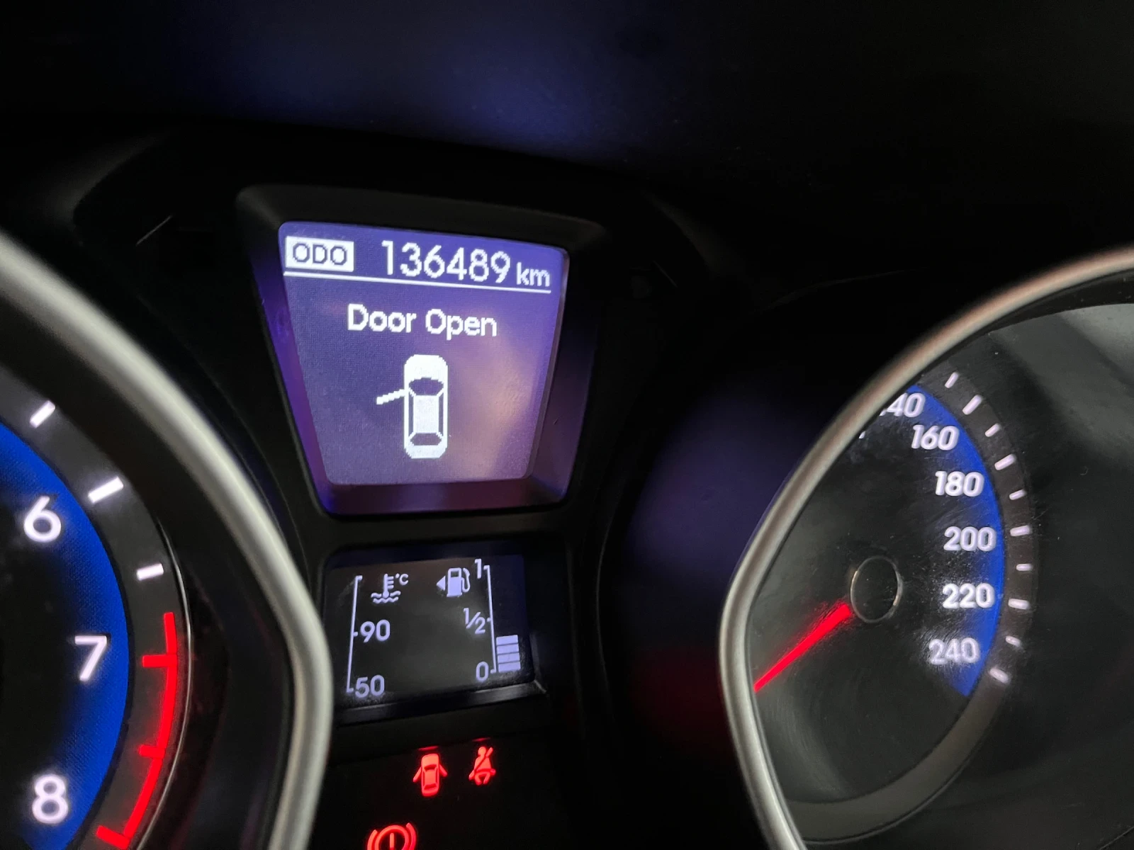 Hyundai I30 1, 4 EURO5 | Mobile.bg   12