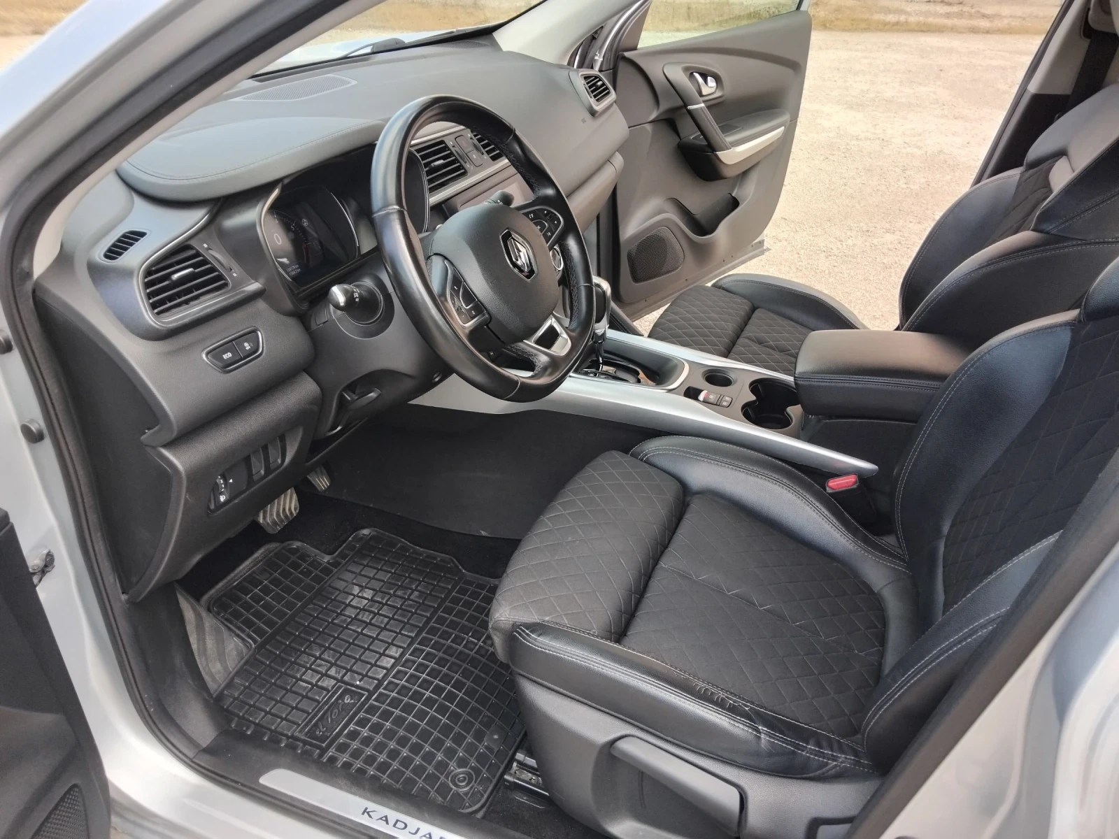 Renault Kadjar 2броя, Един собственик - изображение 8