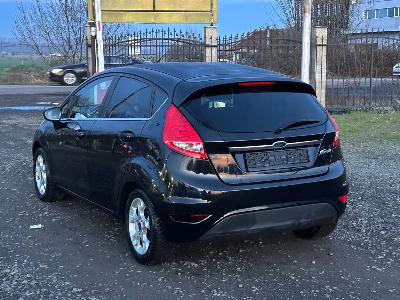 Ford Fiesta 1, 2i GPL | Mobile.bg   4