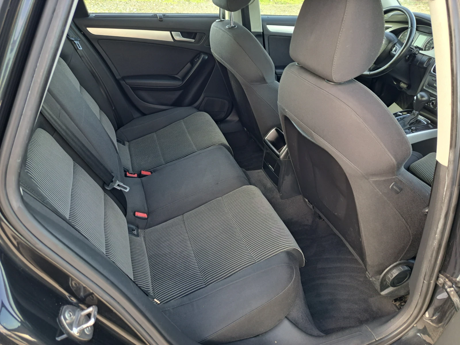 Audi A4 2.0 TDI 143k.c  LED  * auto*  | Mobile.bg � ����������� 15