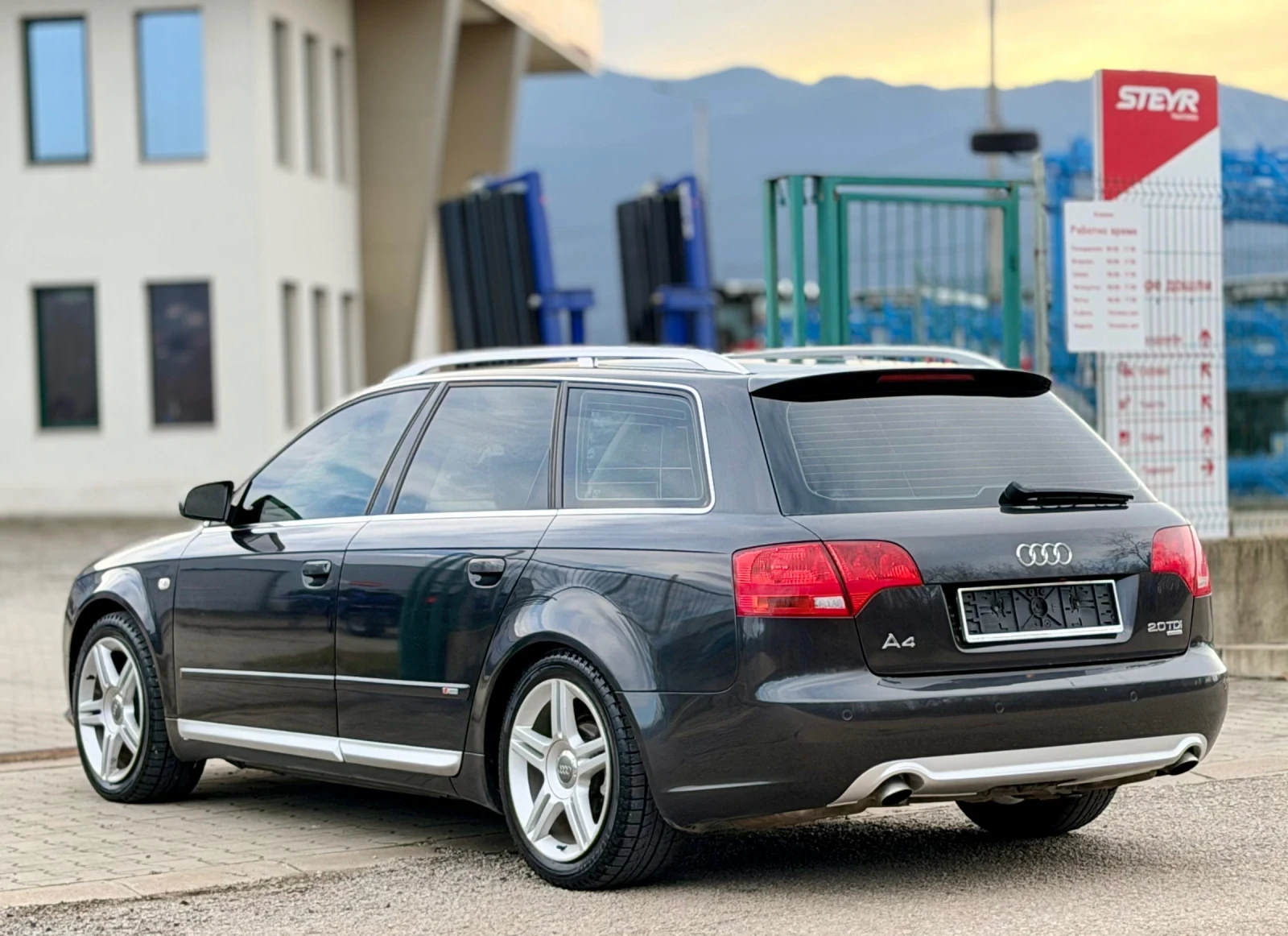 Audi A4 2.0TDi~140hp~QUATTRO~3xS-LINE~BOSE~NAVI~XENON - изображение 6