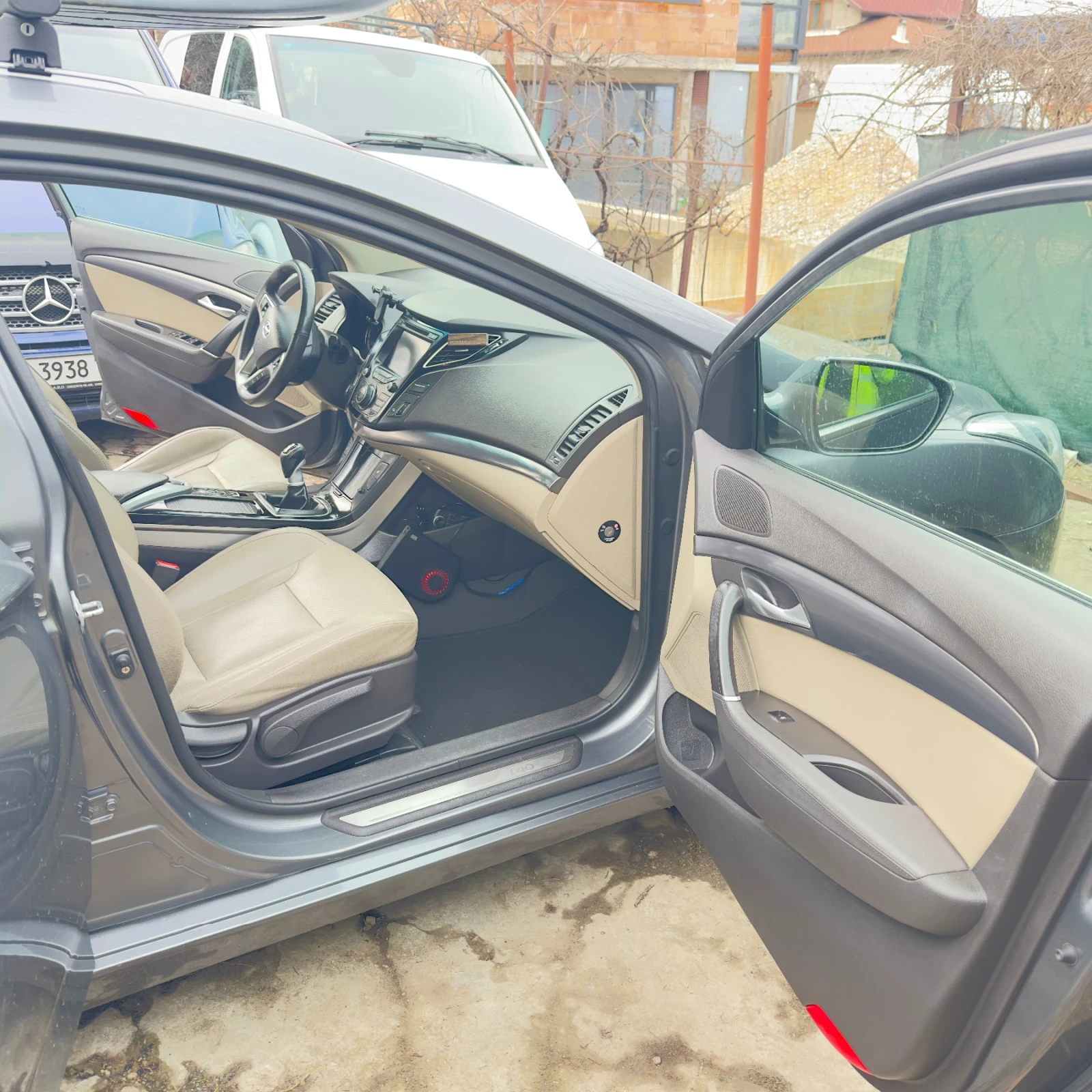 Hyundai I40, снимка 16 - Автомобили и джипове - 53715563