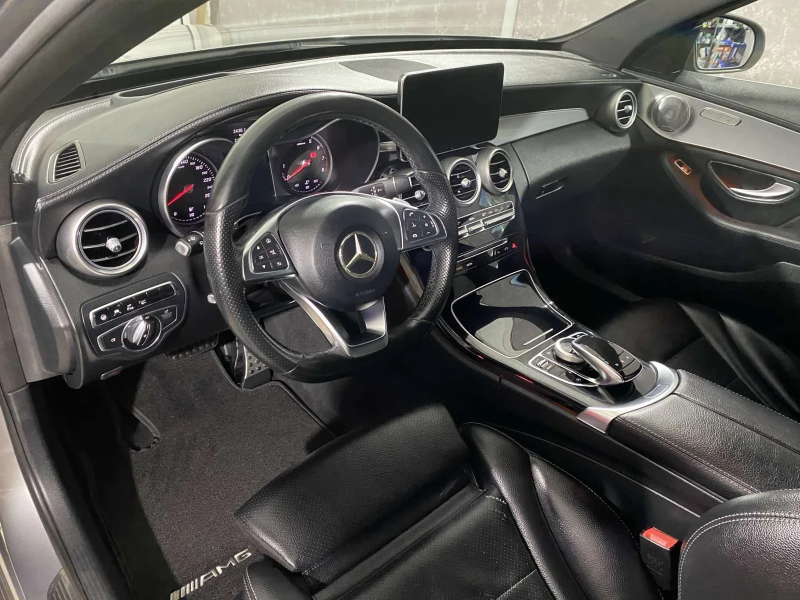 Mercedes-Benz C 400 AMG пакет 4 matik, снимка 13 - Автомобили и джипове - 53753748