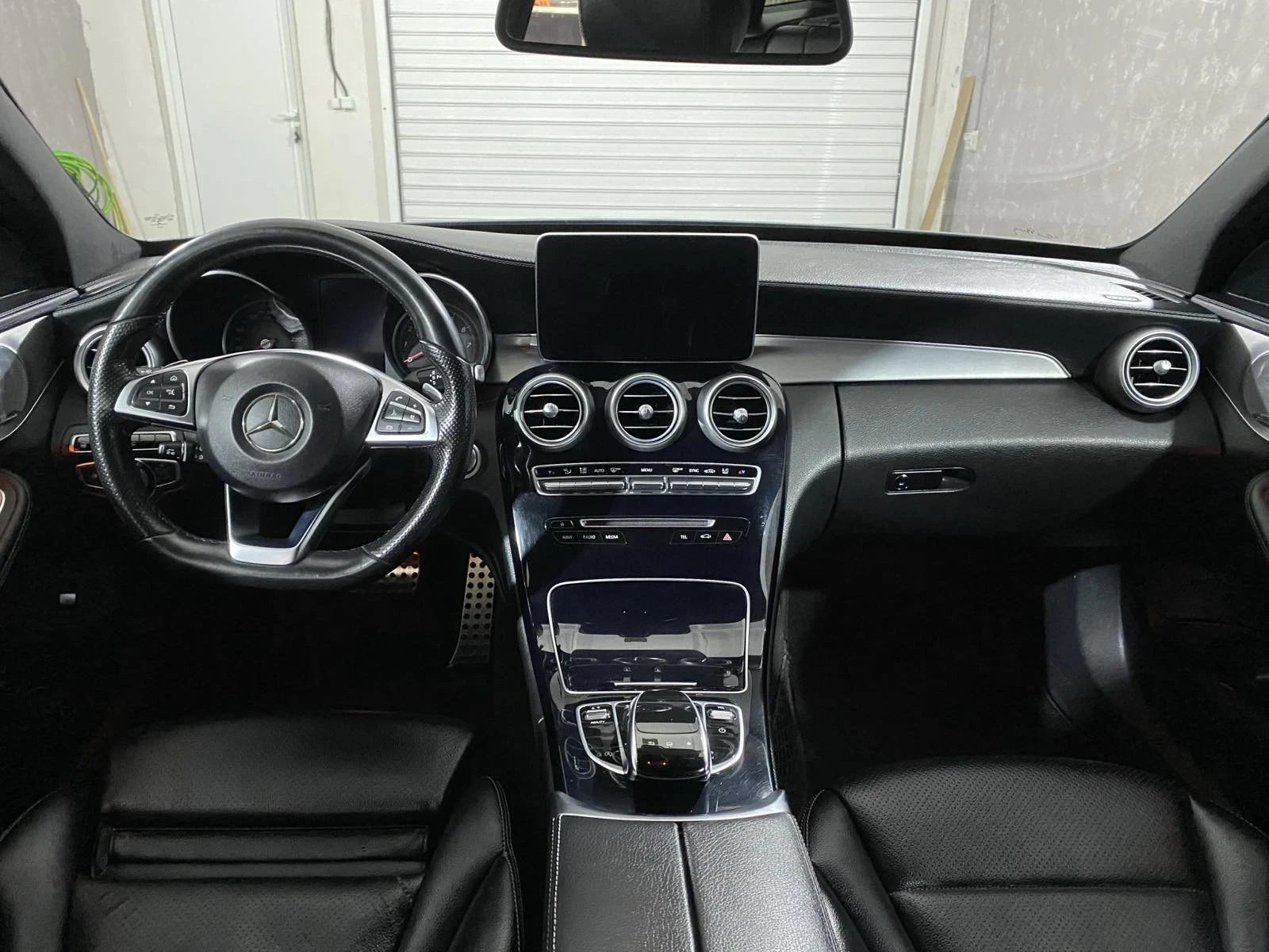 Mercedes-Benz C 400 AMG пакет 4 matik, снимка 9 - Автомобили и джипове - 53753748