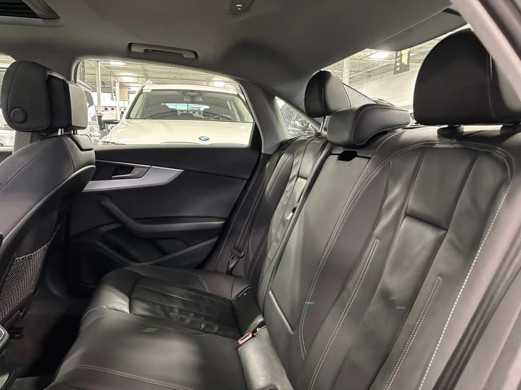 Audi A4 * Komfort| QUATTRO| ALLOYS| LEATHER| BACKUPCAM| SU, снимка 15 - Автомобили и джипове - 53874409