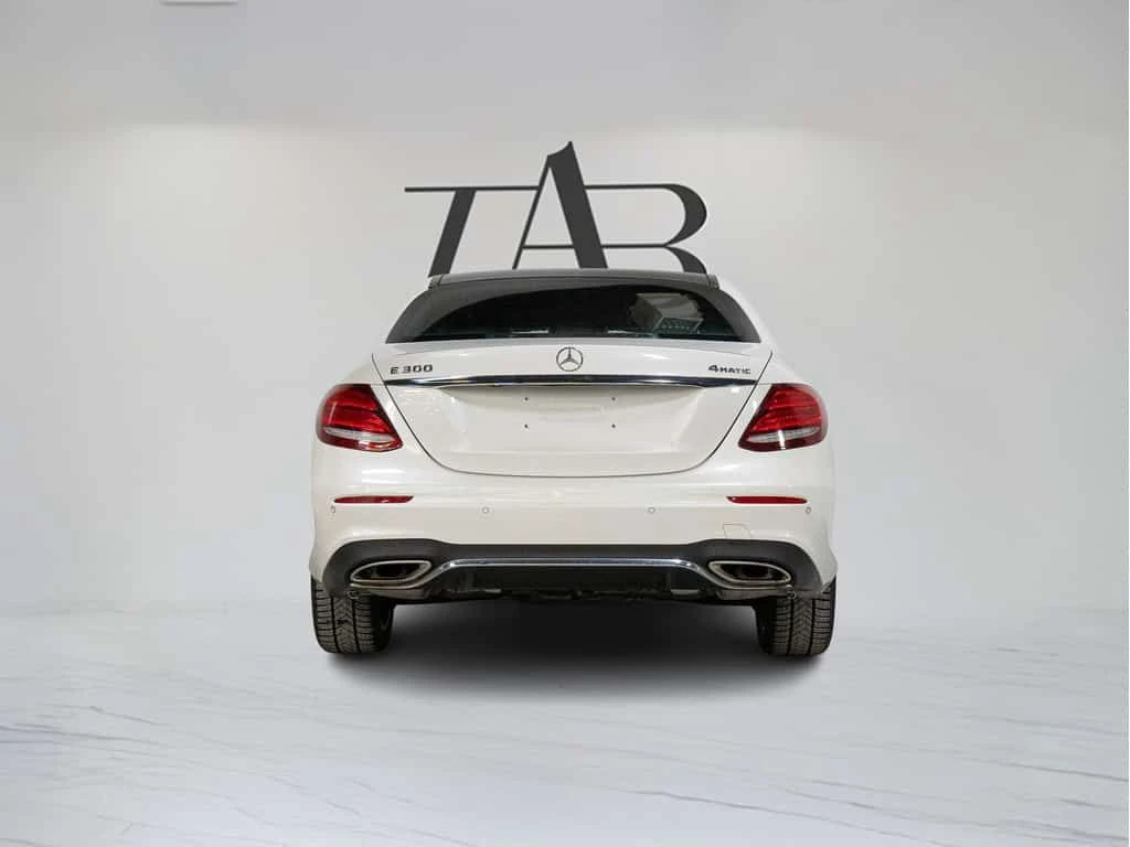 Mercedes-Benz 300 * | AMG PKG | PREMIUM PKG | BURMESTER | PANO * CAR, снимка 5 - Автомобили и джипове - 53950415