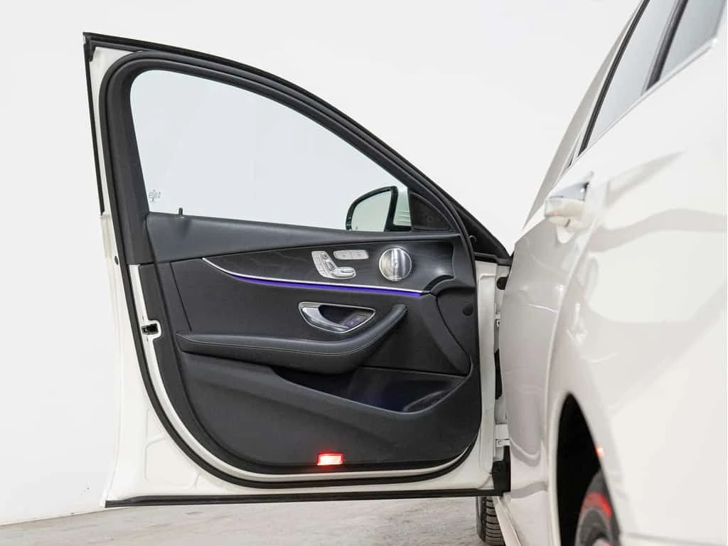 Mercedes-Benz 300 * | AMG PKG | PREMIUM PKG | BURMESTER | PANO * CAR, снимка 7 - Автомобили и джипове - 53950415