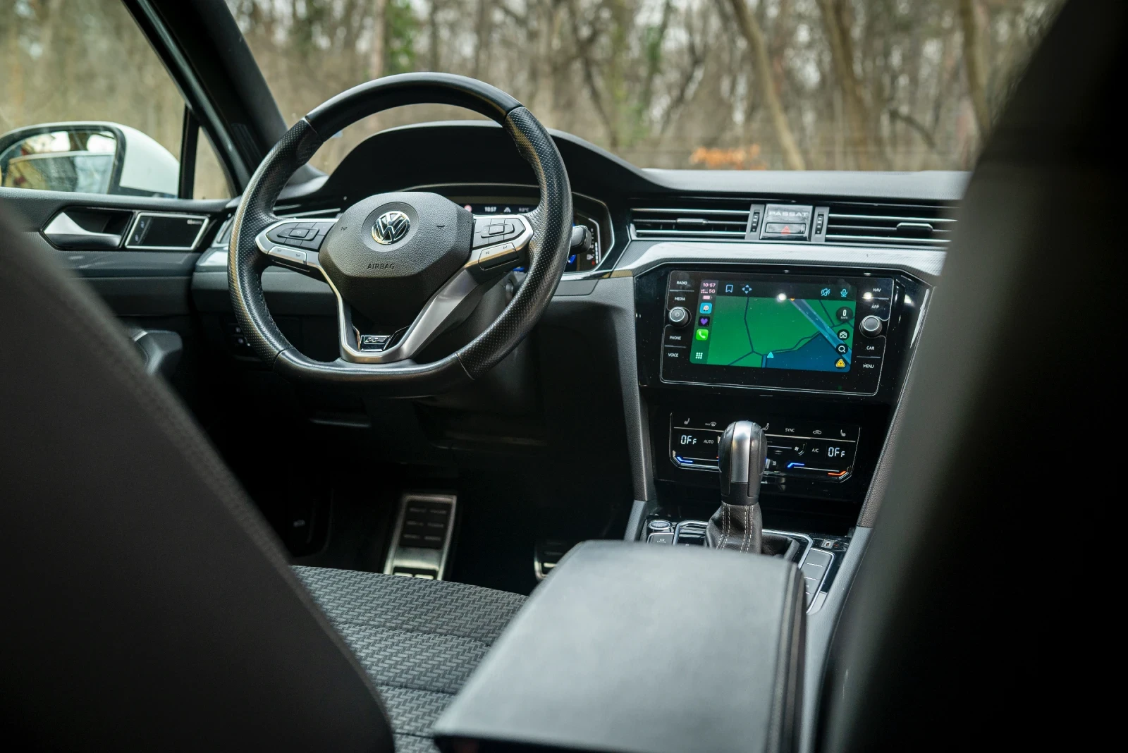 VW Passat R-Line / Dynaudio / Печка, снимка 10 - Автомобили и джипове - 53990884