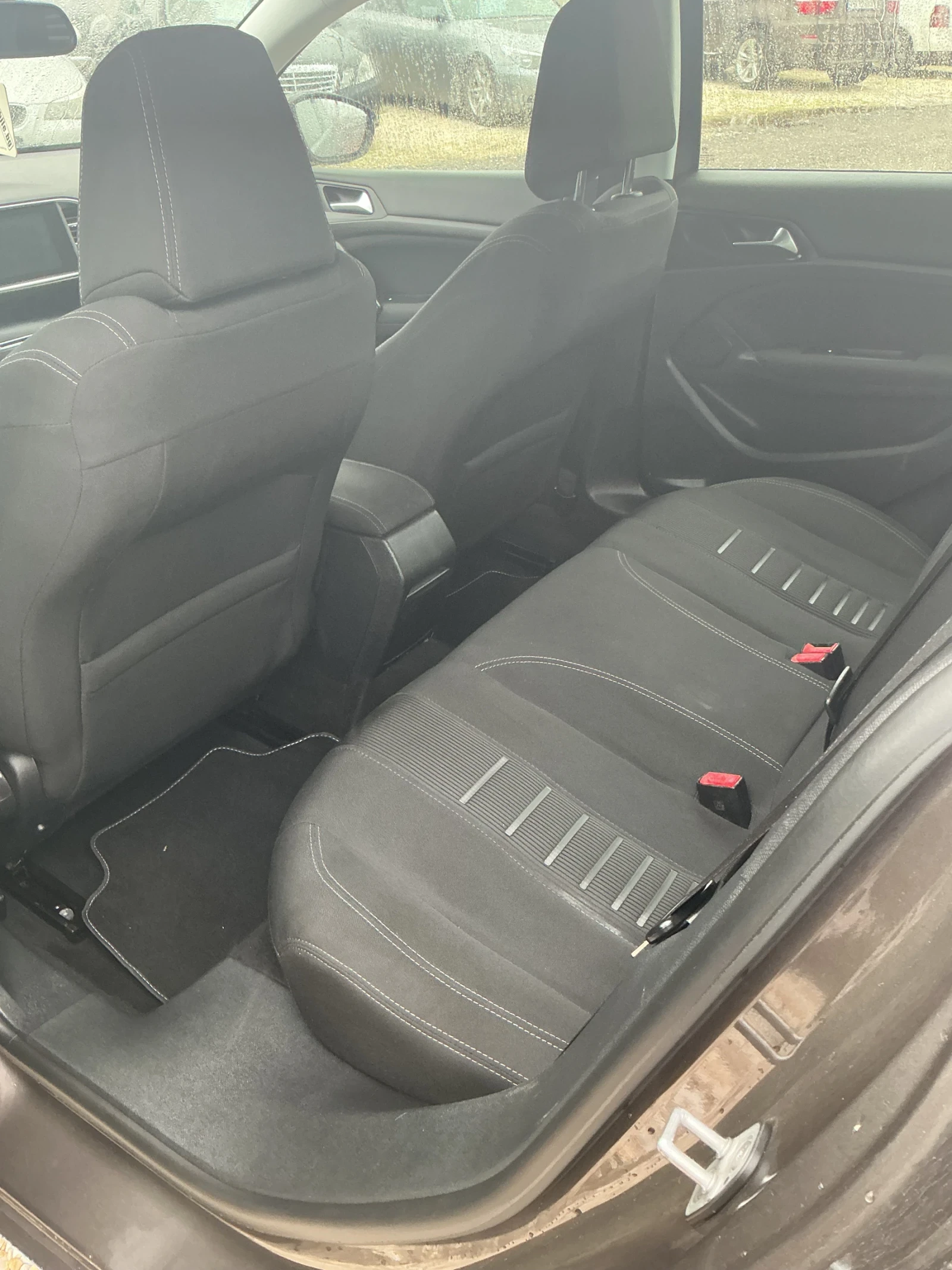 Peugeot 308 1, 6 hdi, снимка 8 - Автомобили и джипове - 54071646