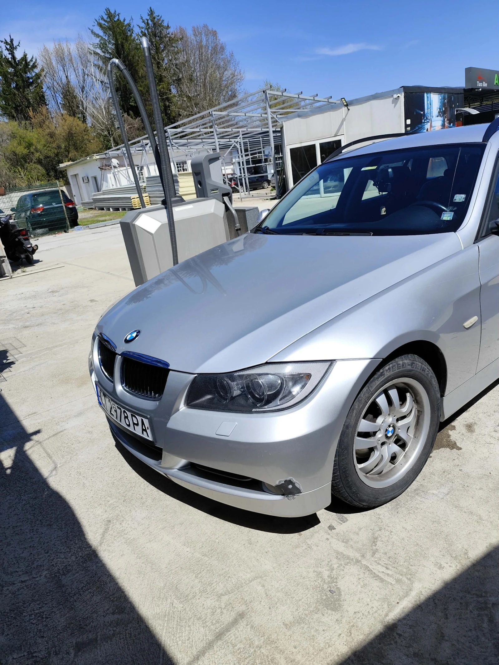 BMW 320, снимка 12 - Автомобили и джипове - 54253736