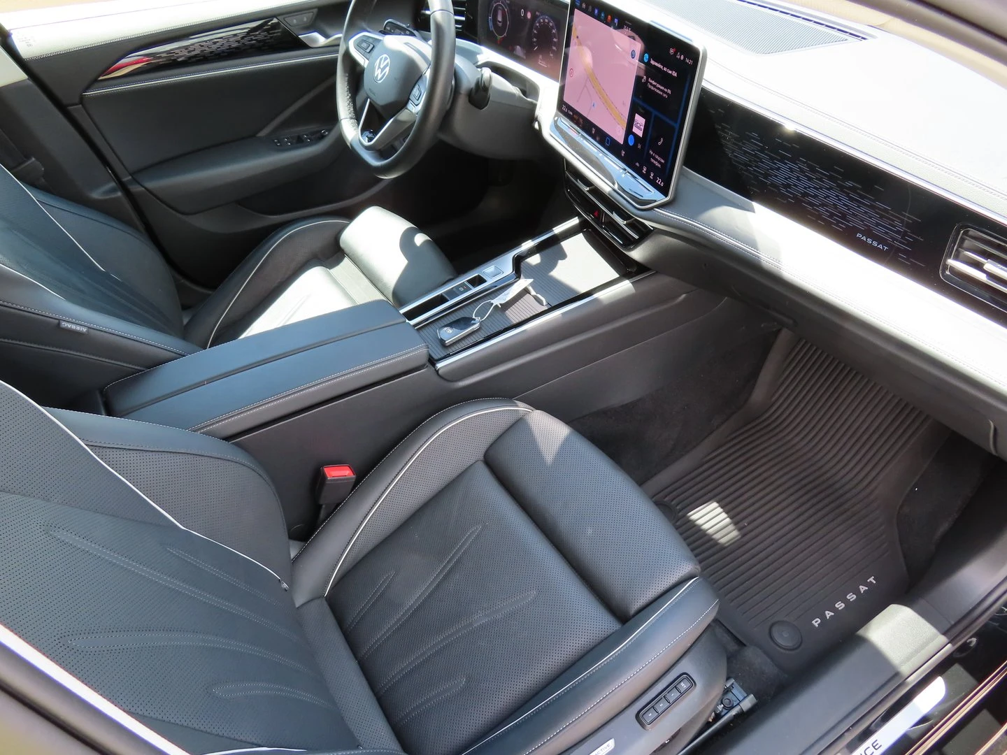 VW Passat, снимка 6 - Автомобили и джипове - 56422064