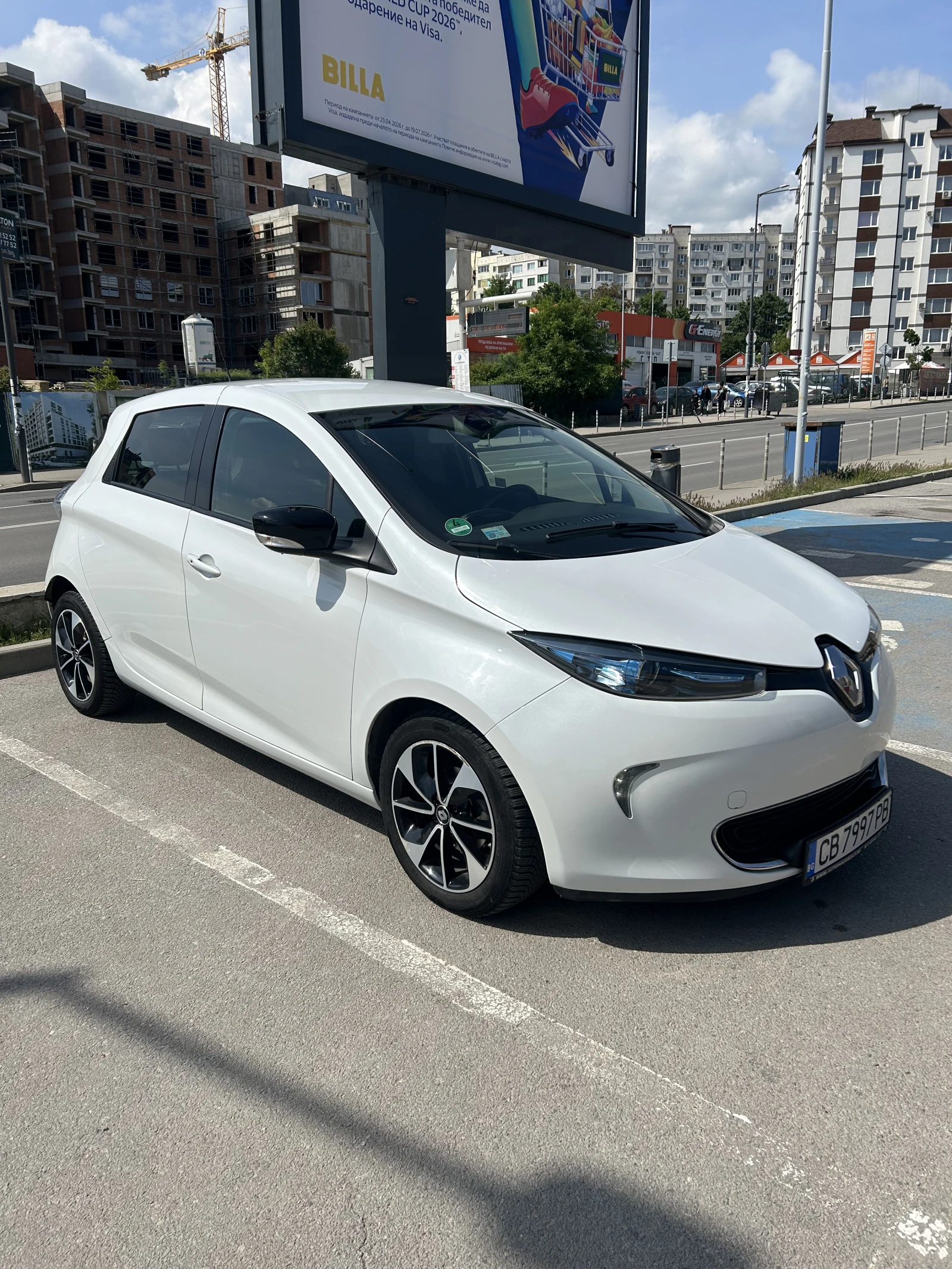 Renault Zoe 41 kwh Intense, снимка 3 - Автомобили и джипове - 54619969