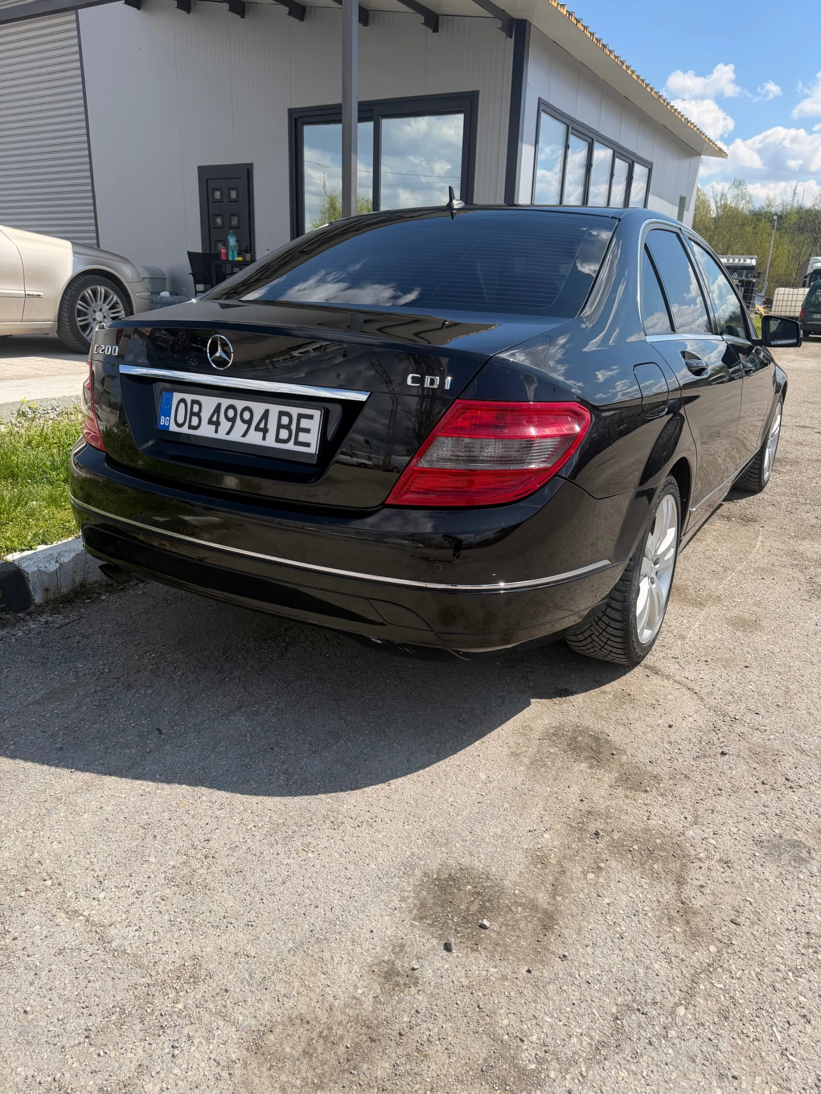 Mercedes-Benz C 200, снимка 4 - Автомобили и джипове - 54797986
