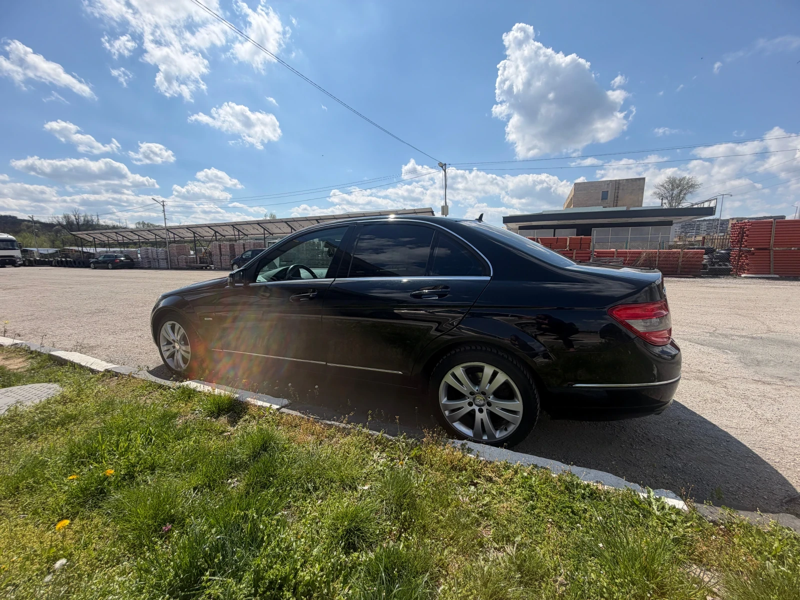 Mercedes-Benz C 200, снимка 2 - Автомобили и джипове - 54797986