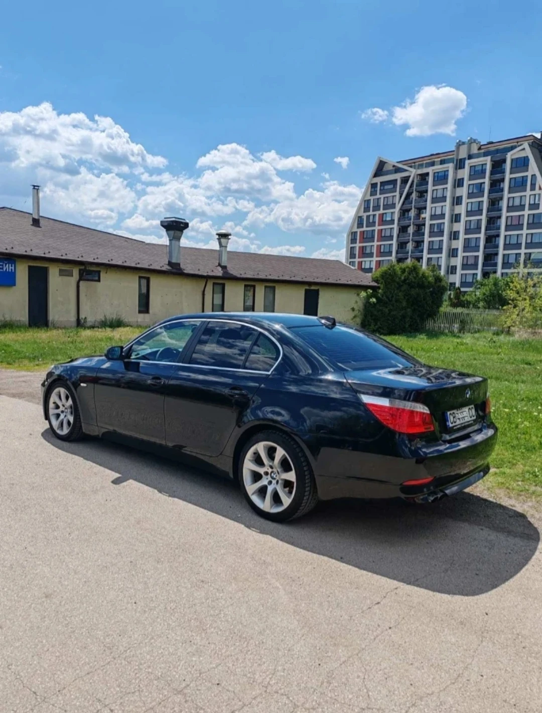 BMW 523 Газ, снимка 3 - Автомобили и джипове - 55680652