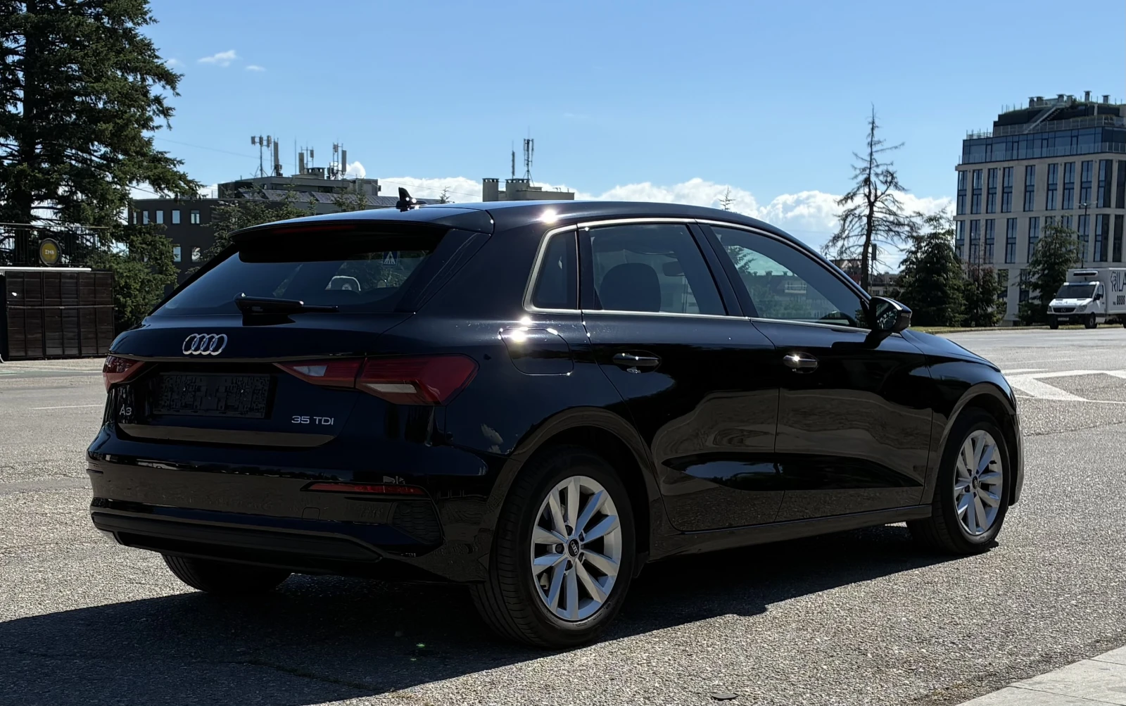Audi A3 2.0 TDI/150 PS/LED/NAVI, снимка 5 - Автомобили и джипове - 55809205