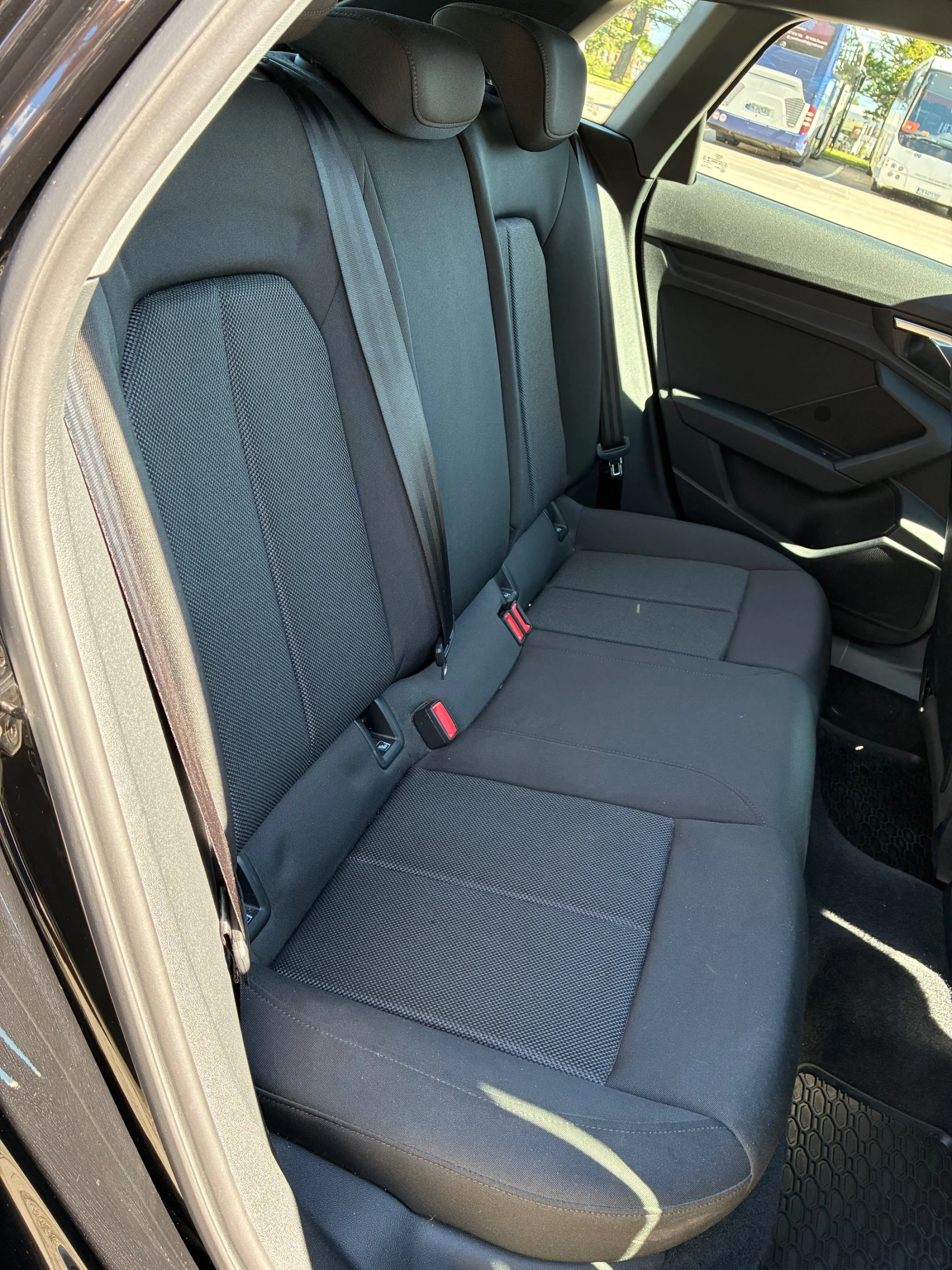Audi A3 2.0 TDI/150 PS/LED/NAVI, снимка 13 - Автомобили и джипове - 55809205