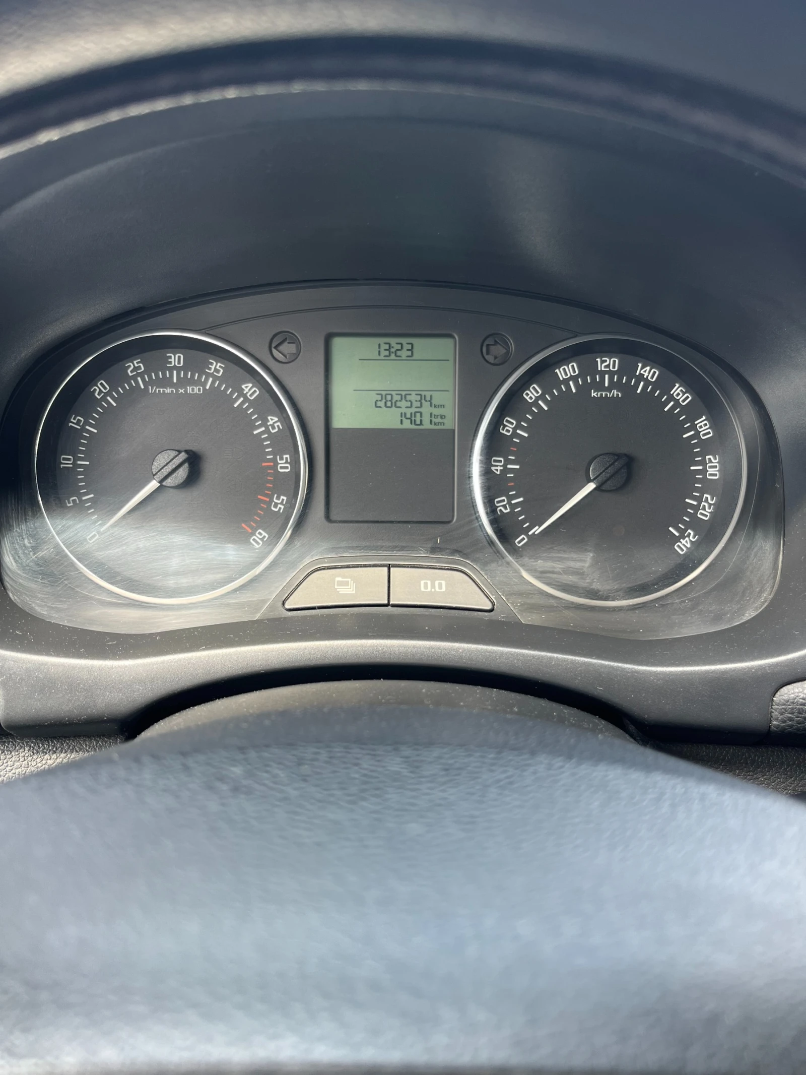 Skoda Fabia, снимка 10 - Автомобили и джипове - 55922415