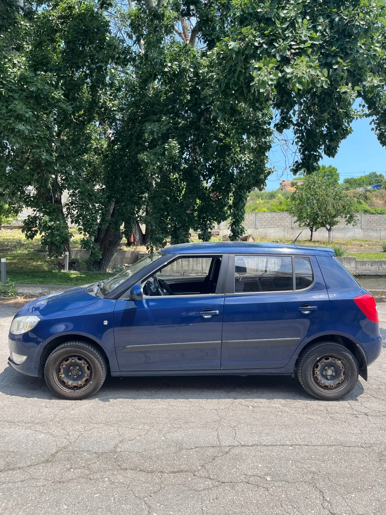Skoda Fabia, снимка 2 - Автомобили и джипове - 55922415