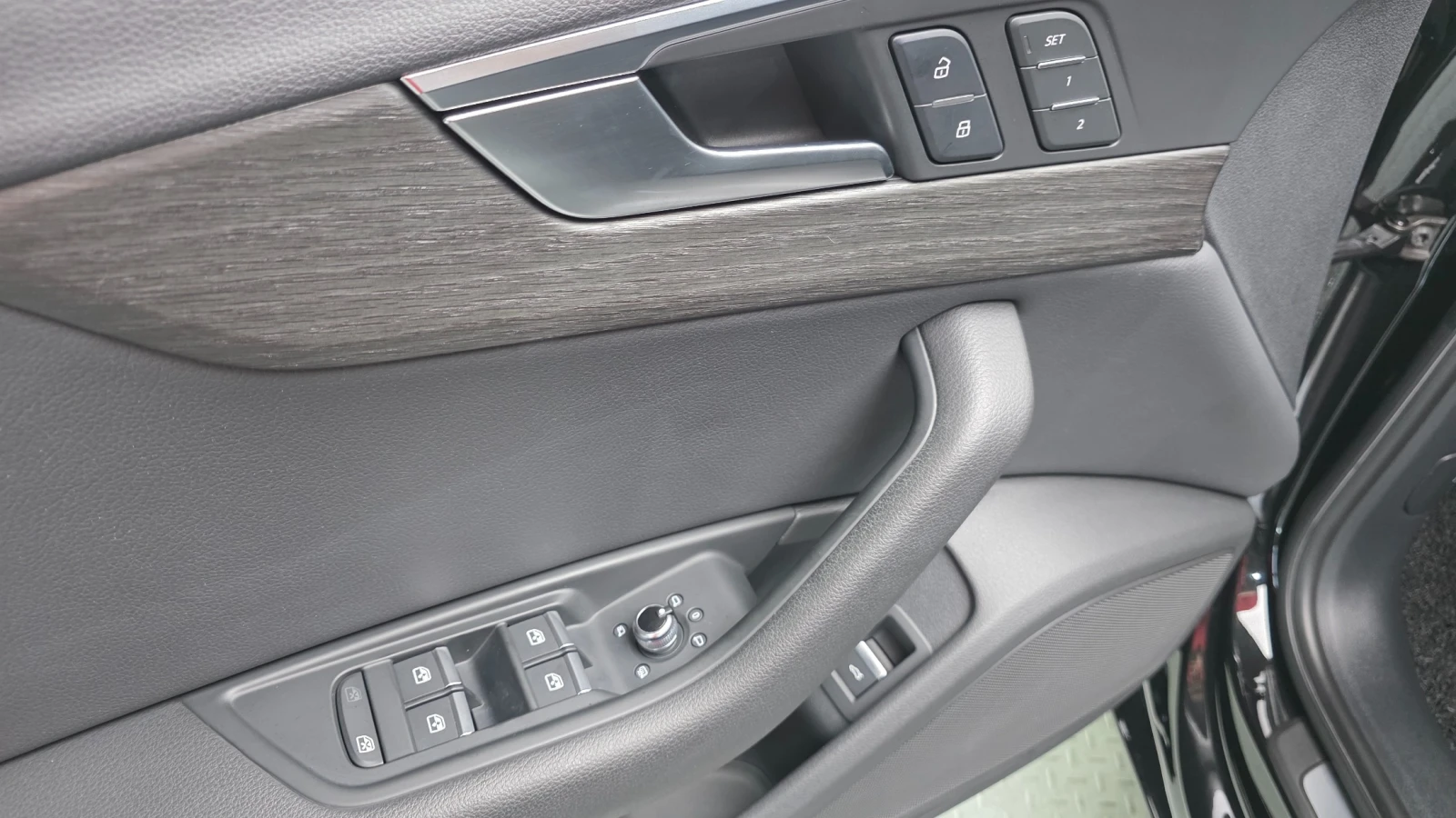 Audi A4 40 TFSI Premium, снимка 14 - Автомобили и джипове - 55977268