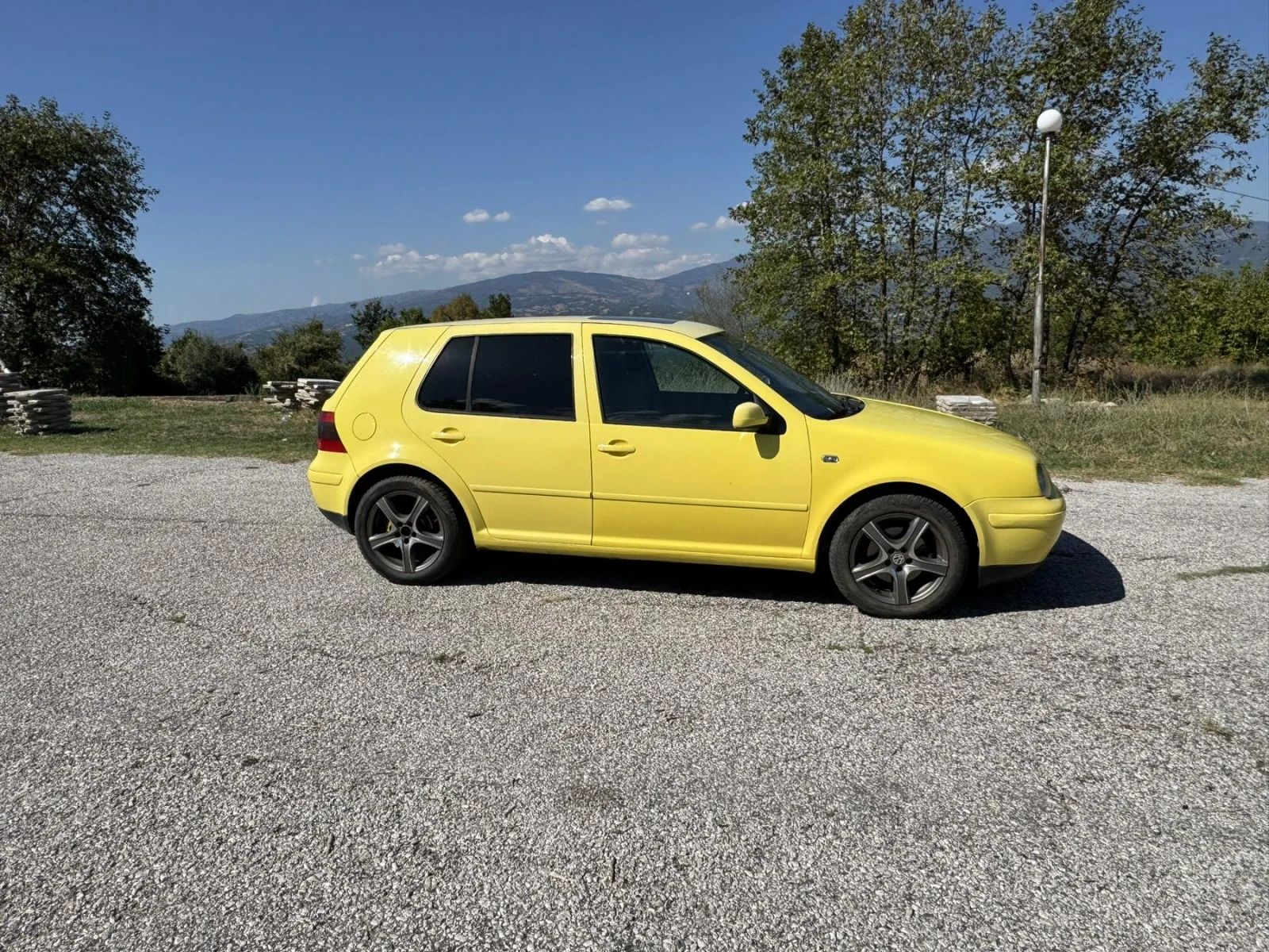 VW Golf, снимка 7 - Автомобили и джипове - 56007516