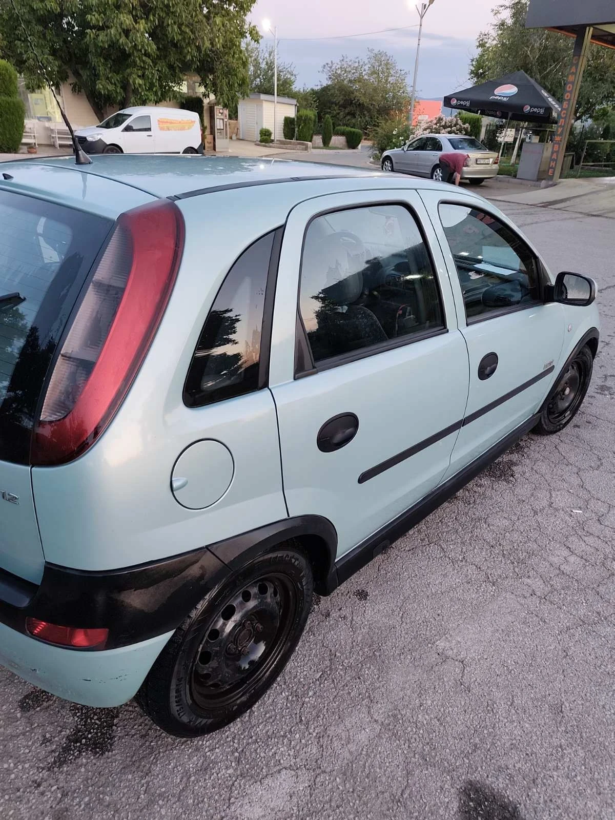 Opel Corsa, снимка 4 - Автомобили и джипове - 56156444