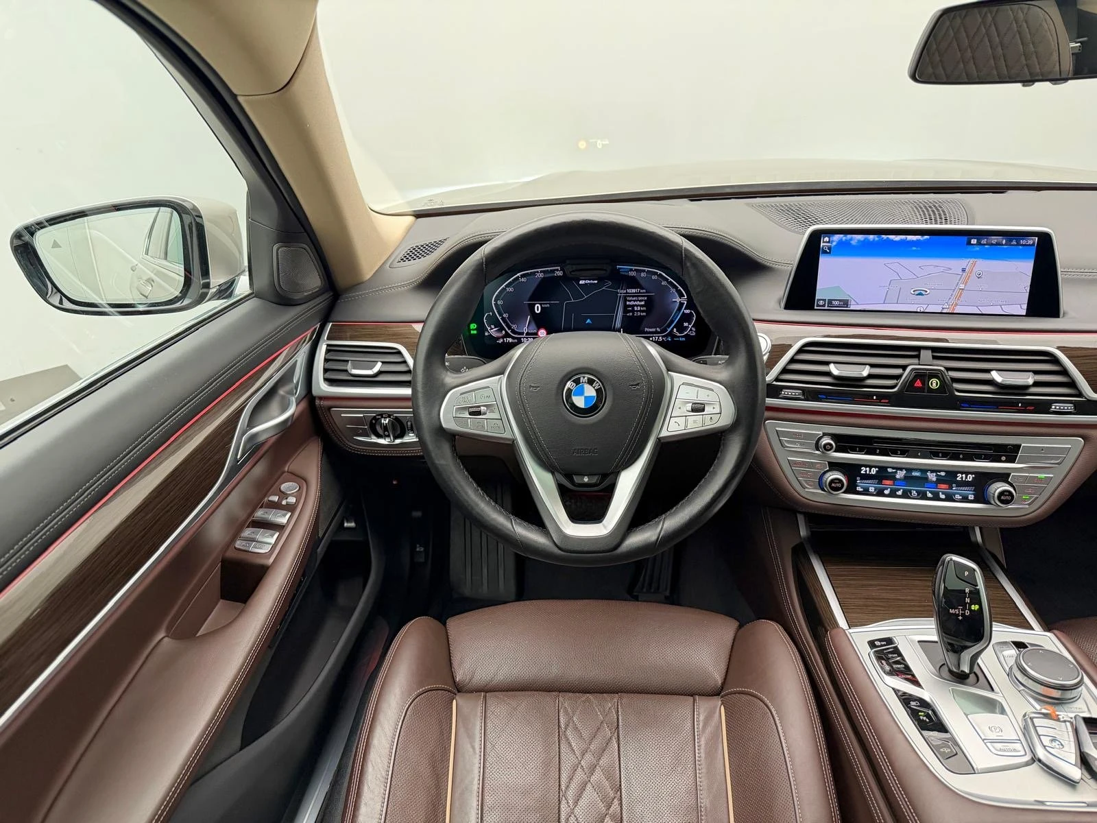 BMW 745 e - Hybrid, снимка 8 - Автомобили и джипове - 56478929