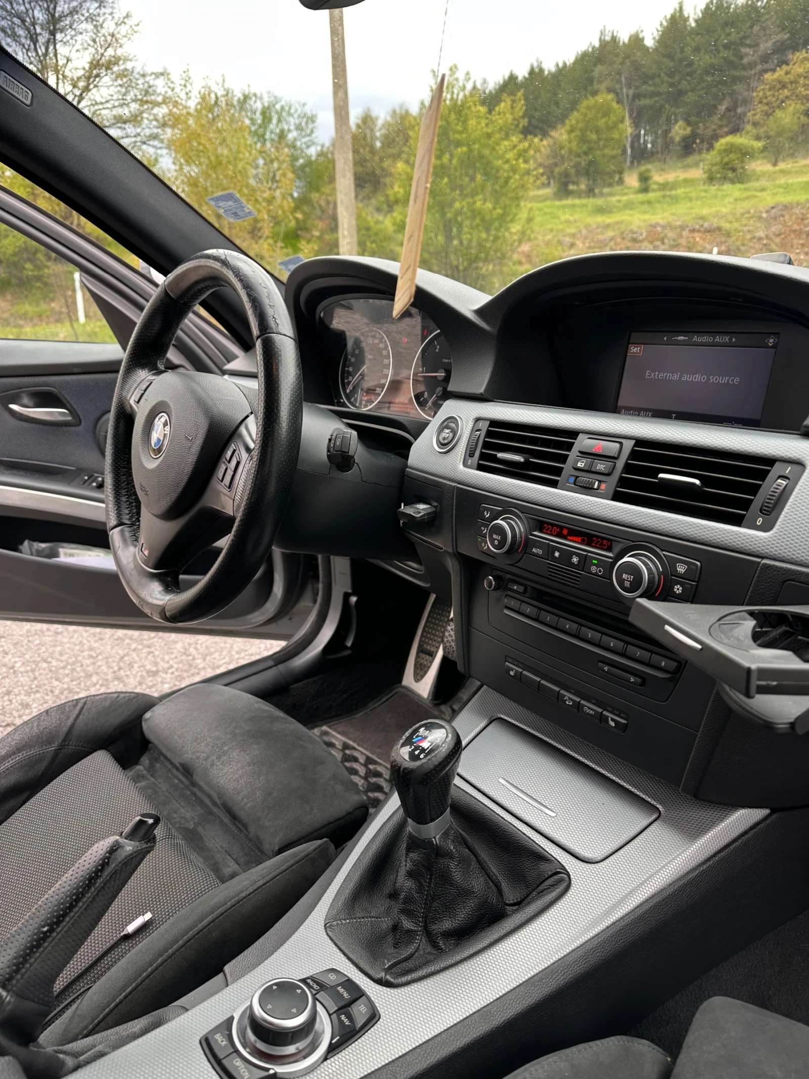BMW 320 XD, снимка 16 - Автомобили и джипове - 56697173