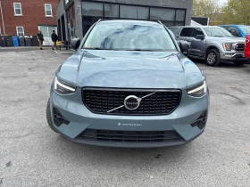 Volvo XC40 Ultimate Dark Theme, снимка 2