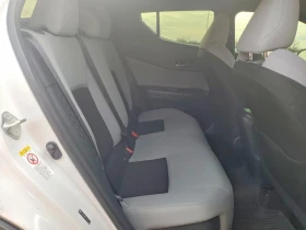 Toyota C-HR * XLE* BUY NOW* ФИКС.ЦЕНА* , снимка 11 - Автомобили и джипове - 53614328