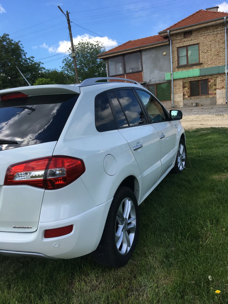 Renault Koleos 4x4, снимка 5 - Автомобили и джипове - 47974044