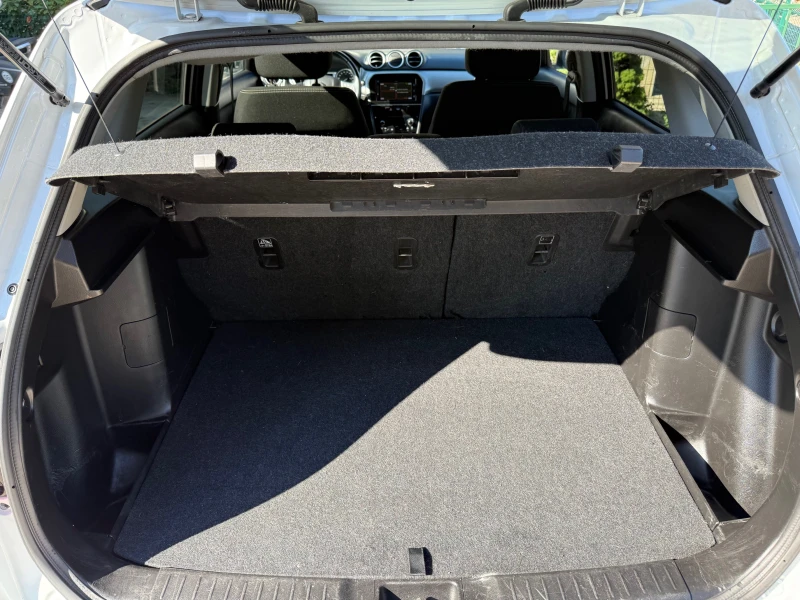 Suzuki Vitara 1.6D 4WD, снимка 13 - Автомобили и джипове - 51492244