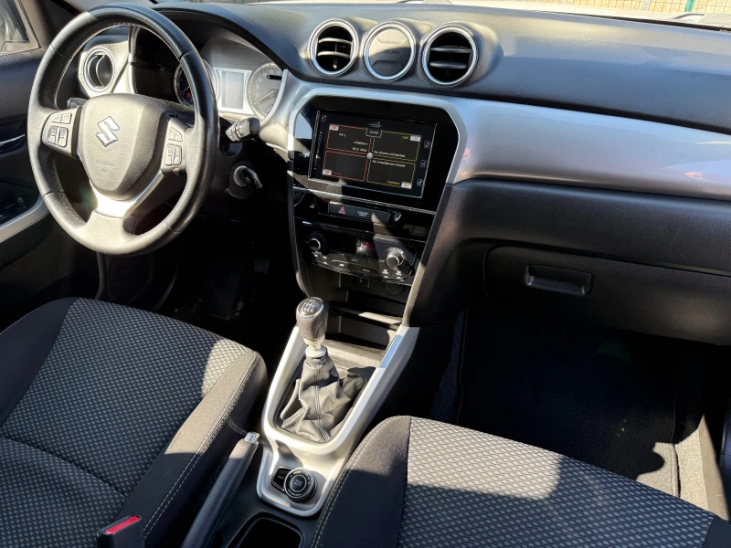 Suzuki Vitara 1.6D 4WD, снимка 11 - Автомобили и джипове - 51492244