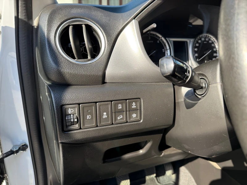 Suzuki Vitara 1.6D 4WD, снимка 9 - Автомобили и джипове - 51492244