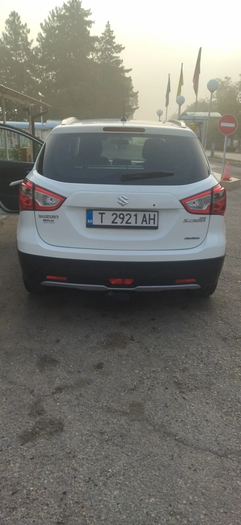 Suzuki SX4 S-Cross, снимка 3 - Автомобили и джипове - 52358574