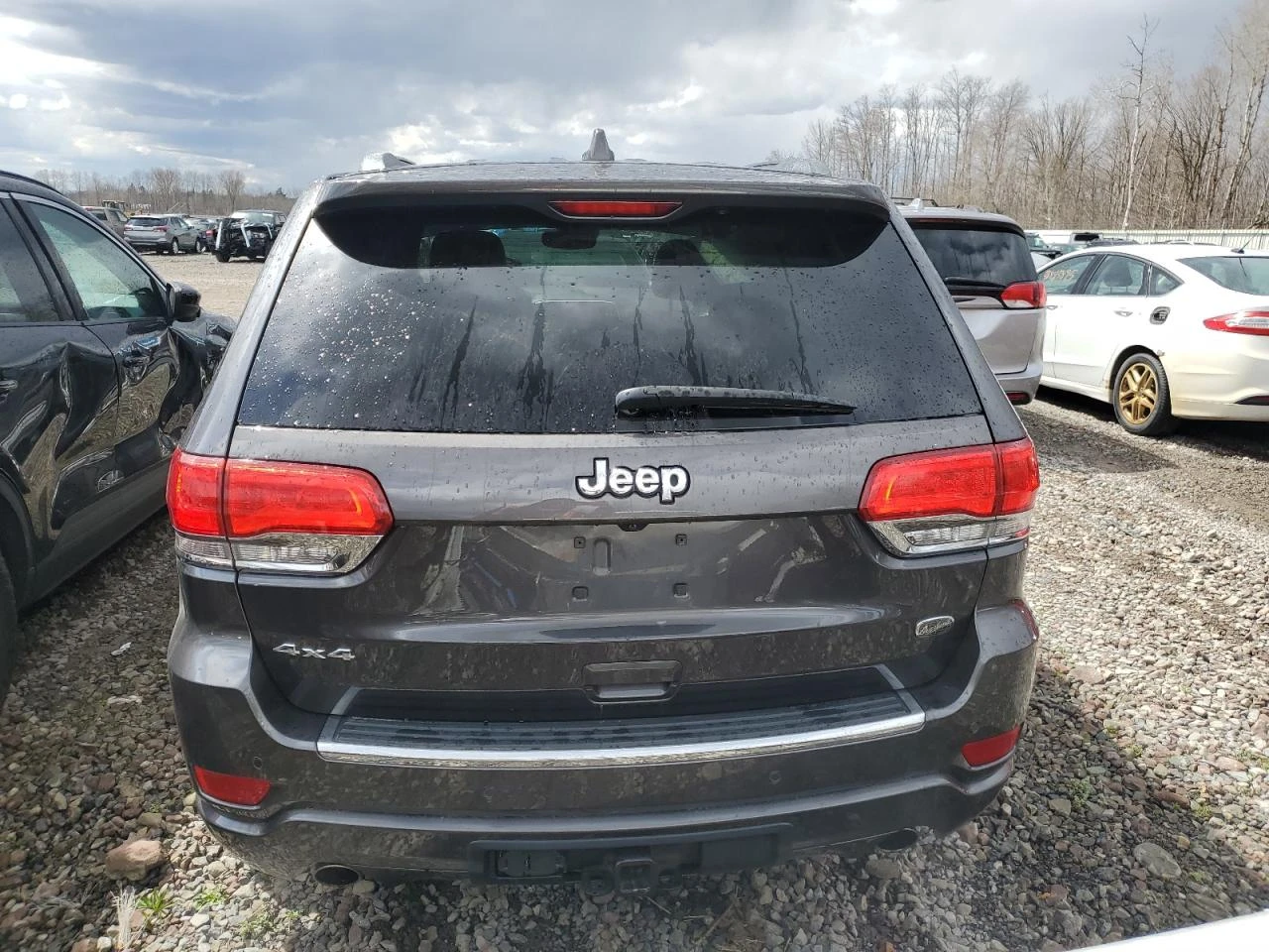 Jeep Grand cherokee Overland - изображение 3