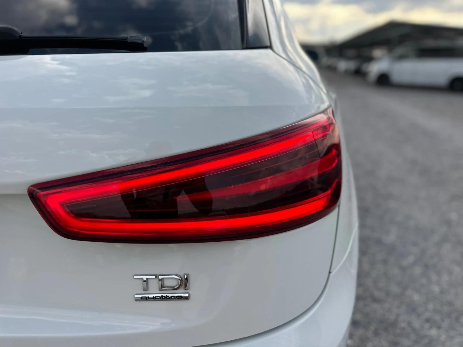 Audi Q3 2.0 TDI 140 ks - изображение 10