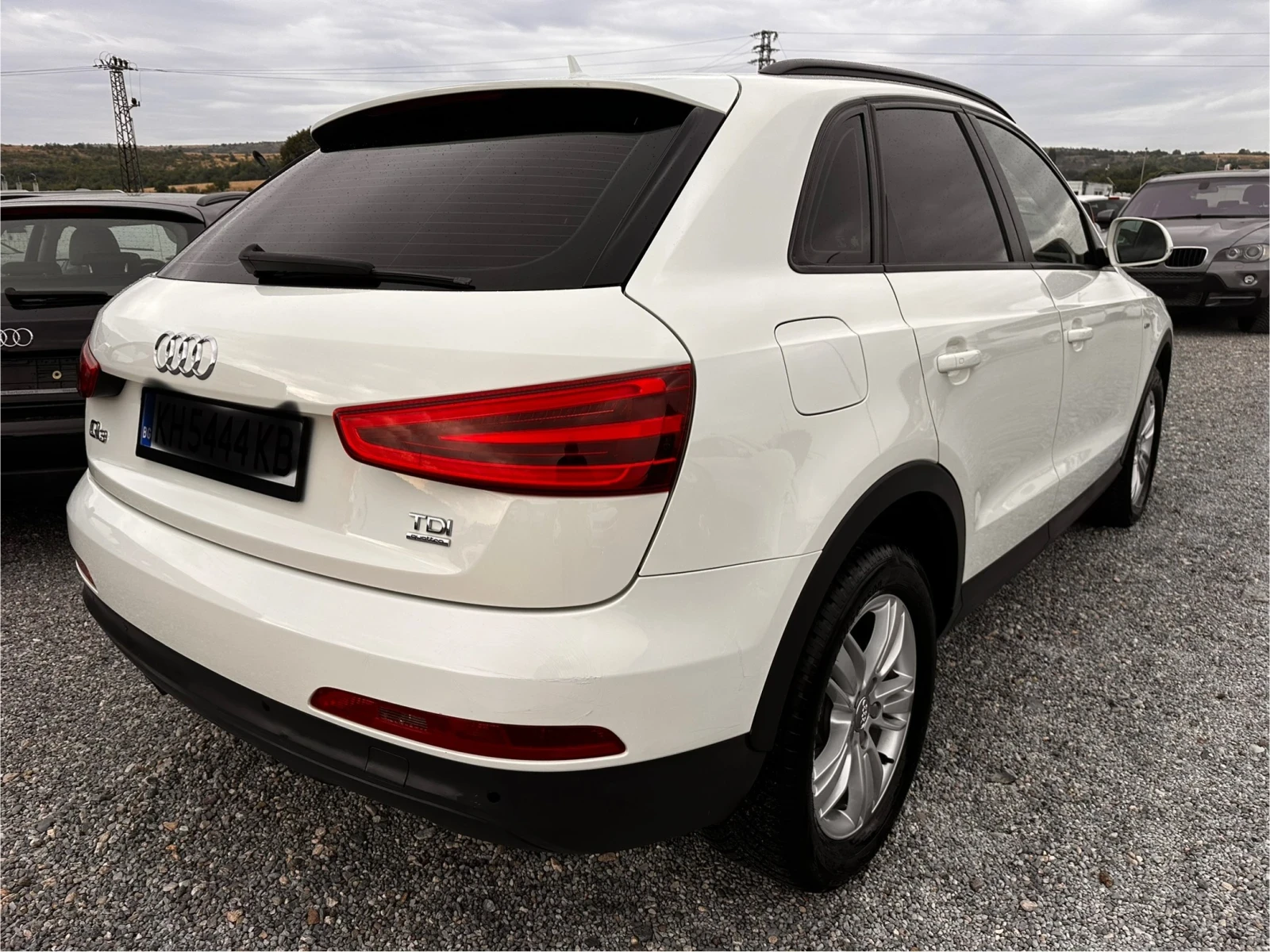 Audi Q3 2.0 TDI 140 ks - изображение 6