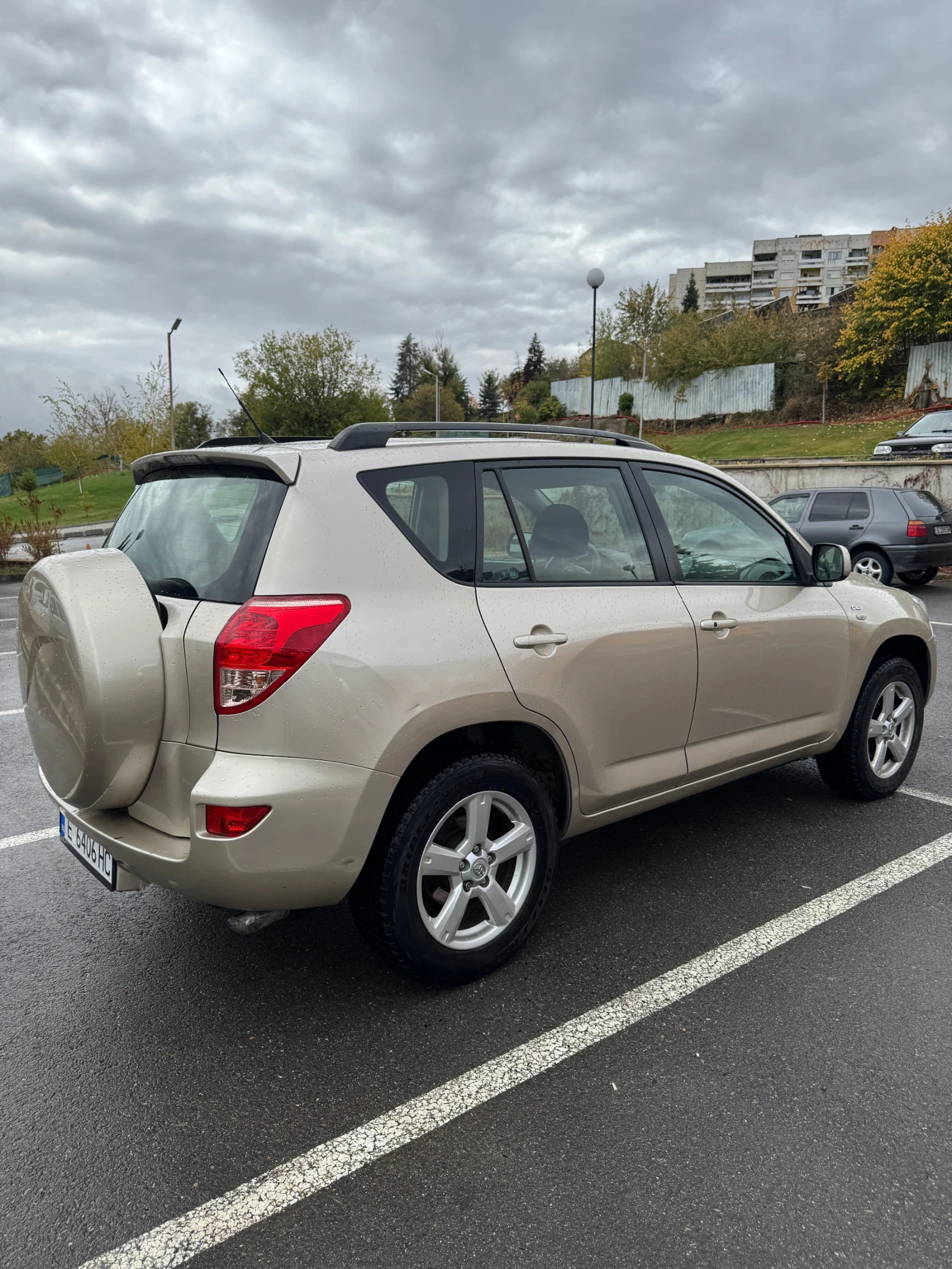 Toyota Rav4 2.2 D4D  - изображение 4