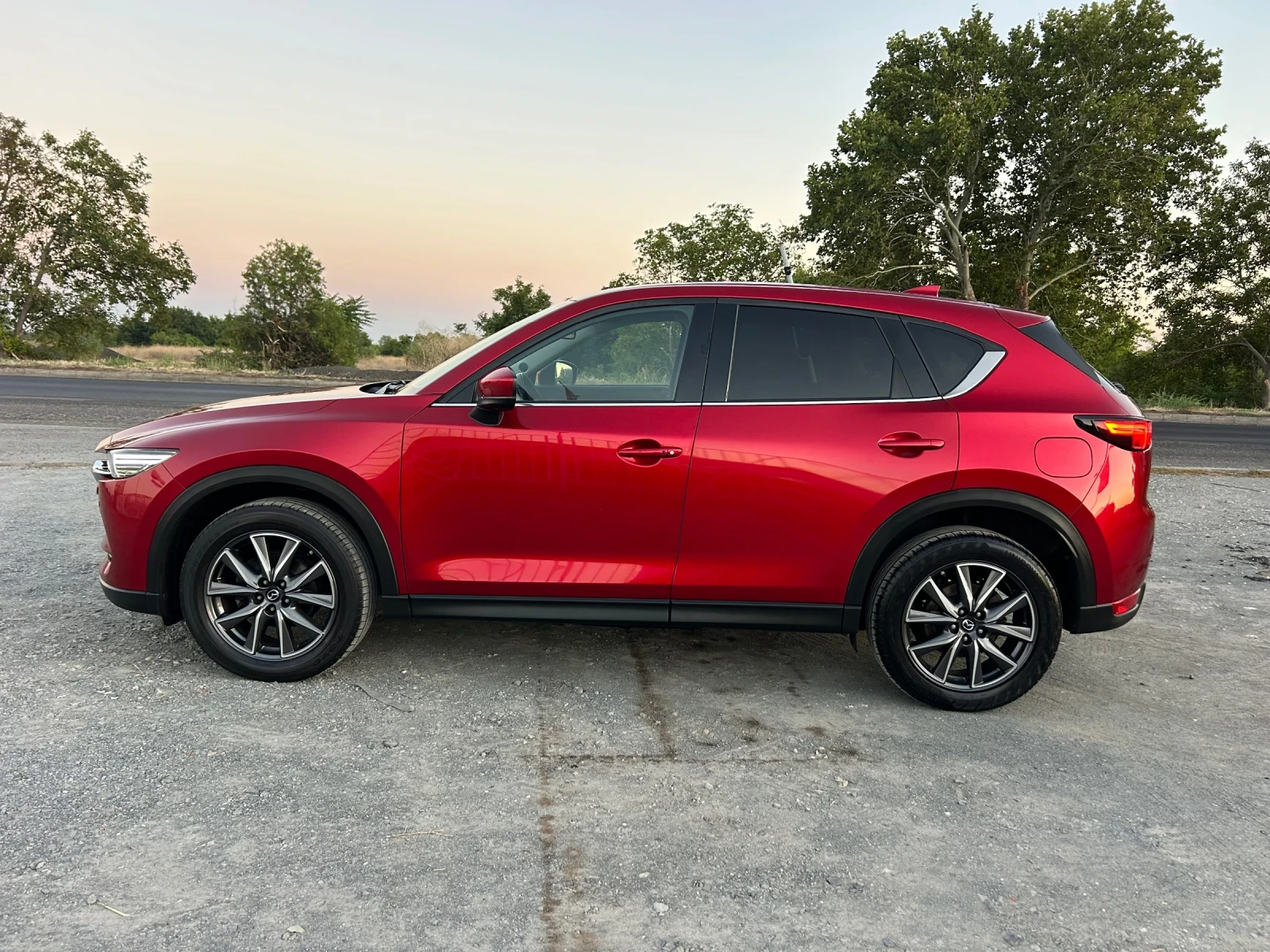 Mazda CX-5 2.5i REVOLUTION / 360 CAMERA / DISTRONIC / HEAD UP - изображение 8