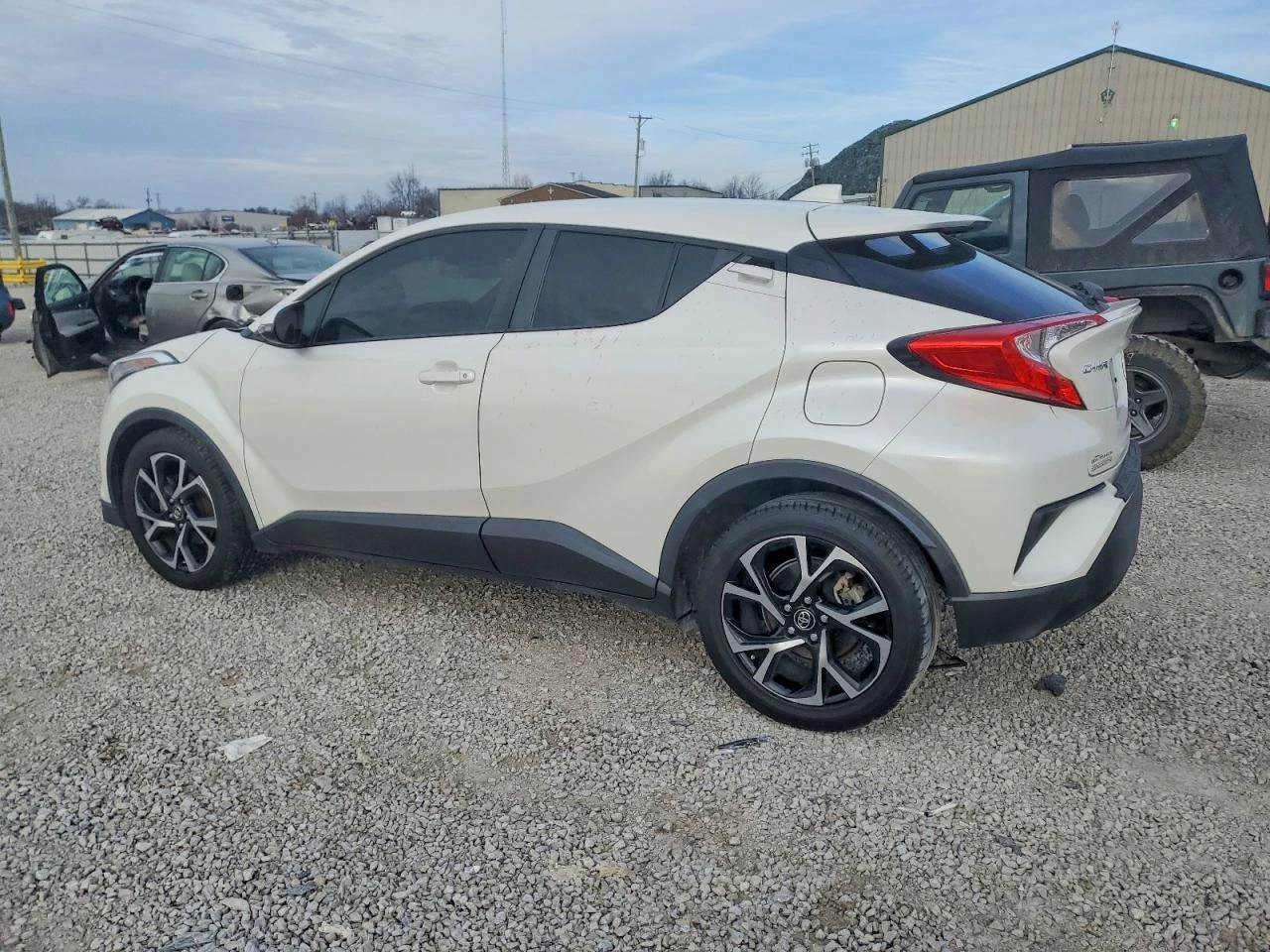 Toyota C-HR * XLE* BUY NOW* ����.����*  | Mobile.bg � ����������� 2